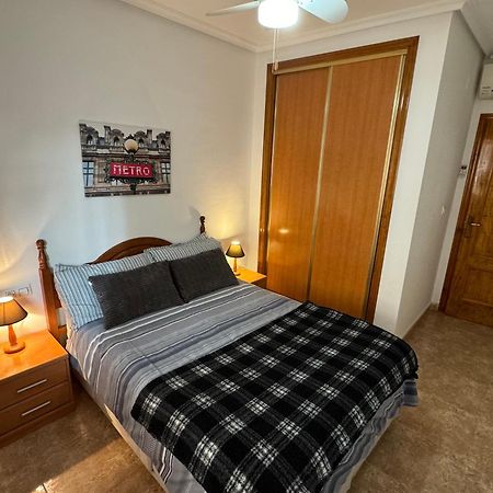 Lovely Apartment In Cabo Roig Near Beach Orihuela Extérieur photo
