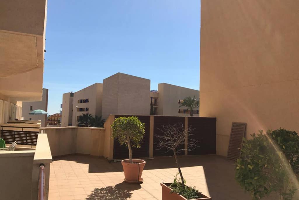Lovely Apartment In Cabo Roig Near Beach Orihuela Extérieur photo